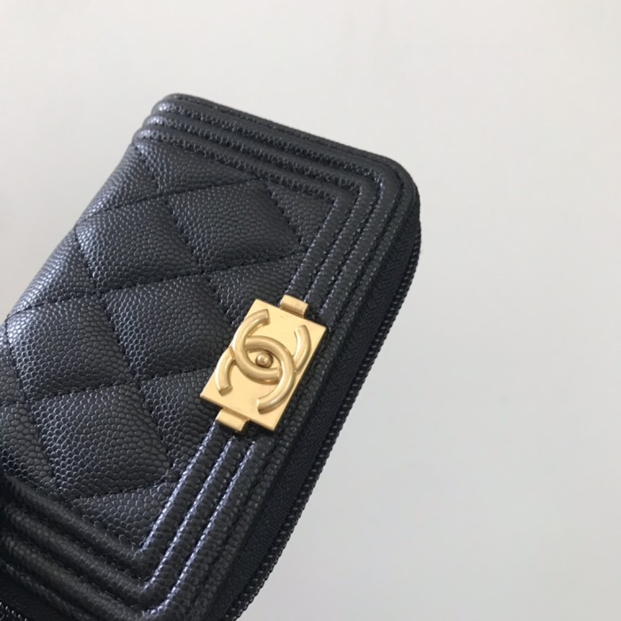 CHANEL BOY CHANEL ZIPPED COIN PURSE