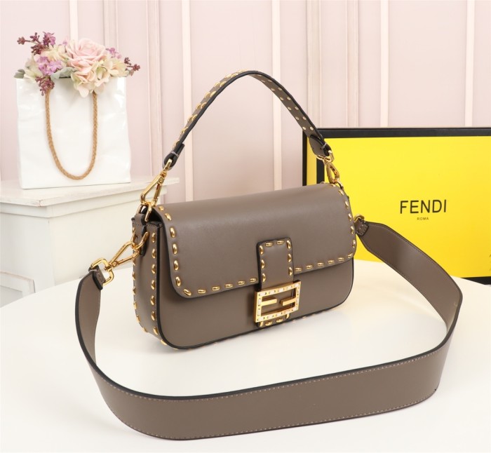 Fendi80012JQE022