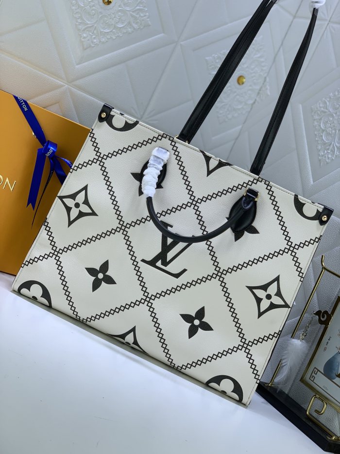 Louis Vuitton ONTHEGO