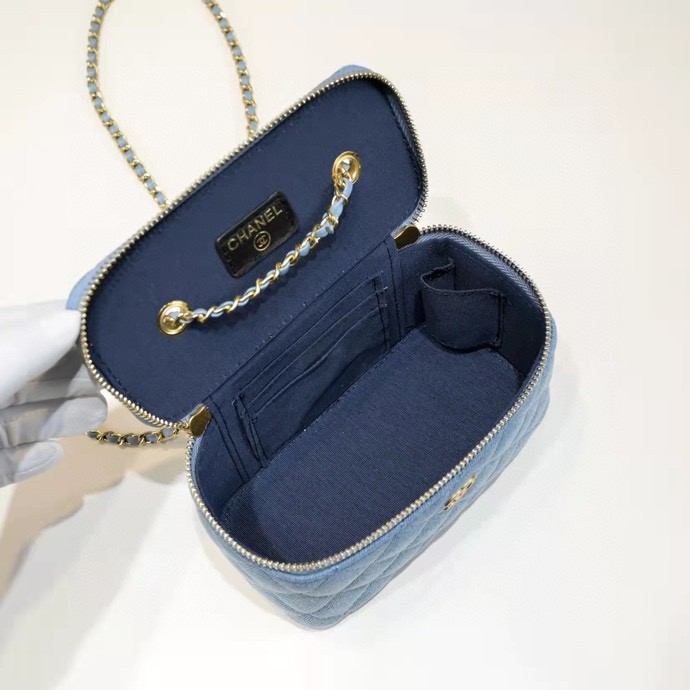 chanel8105PYD051