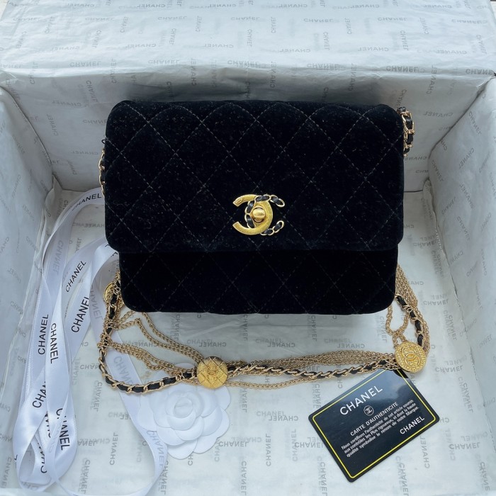 chanel1081PYD091