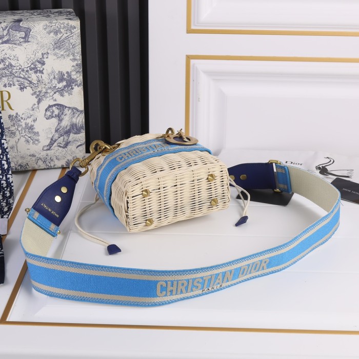 Dior0003XB032