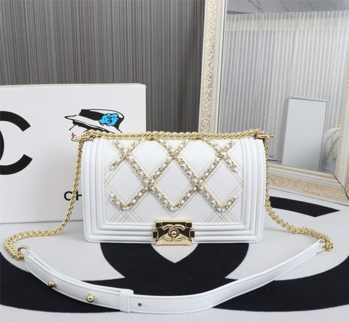 chanel8047PYD072