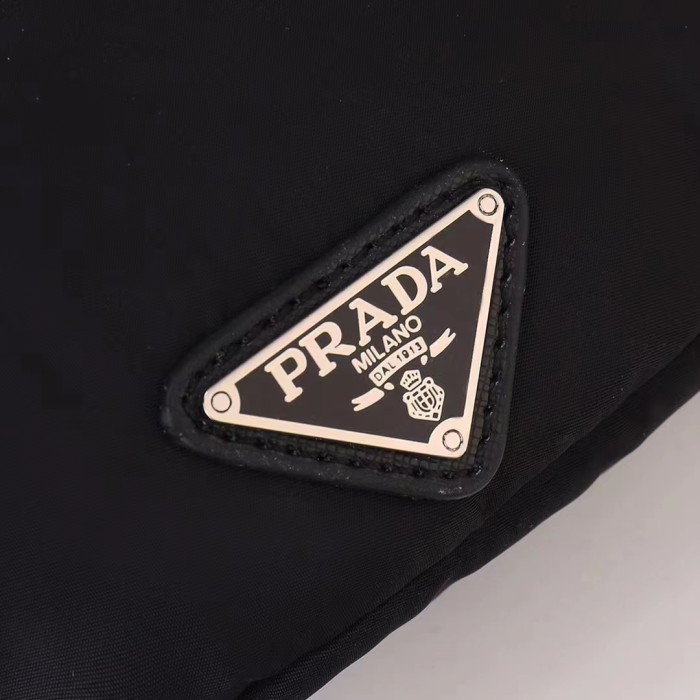 Prada065HMF011