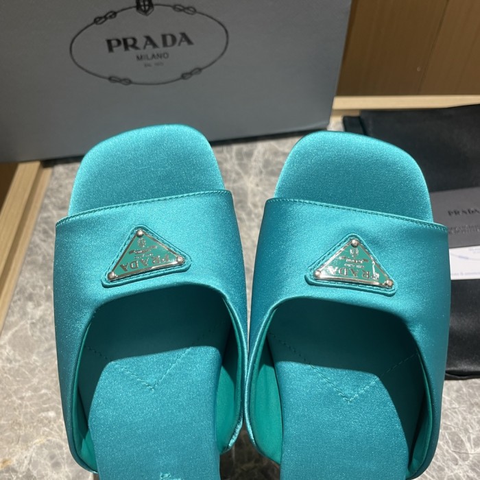 Prada shoes flat bottom 1.5CM sandal 005