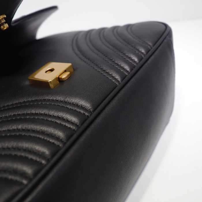 Gucci498110smile012 26.5cm