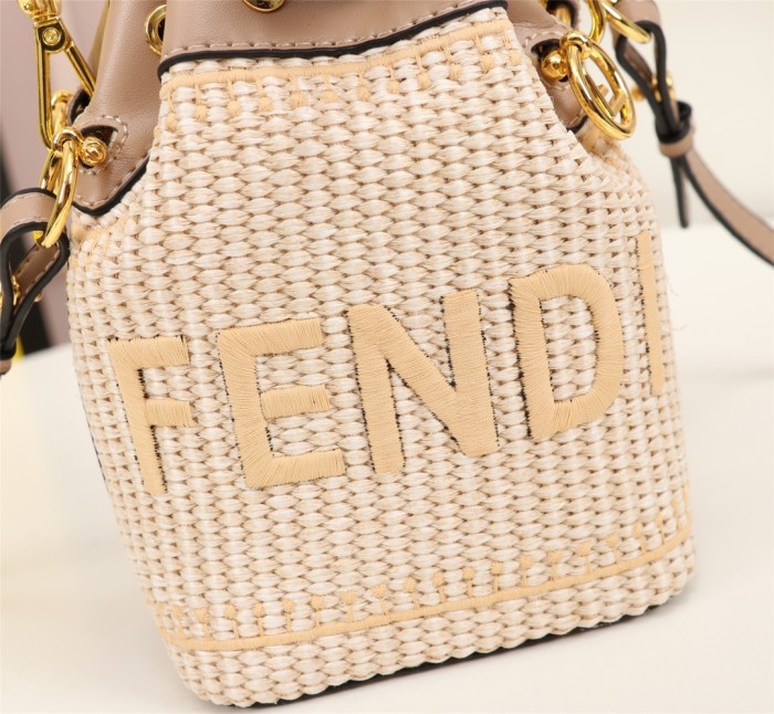 Fendi8801JQE051