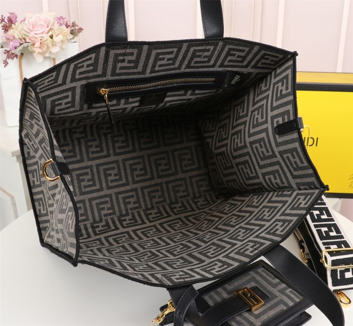 Fendi2015JQE052