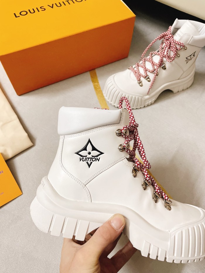 Louis Vuitton shoes RUBY FLAT RANGER LV009