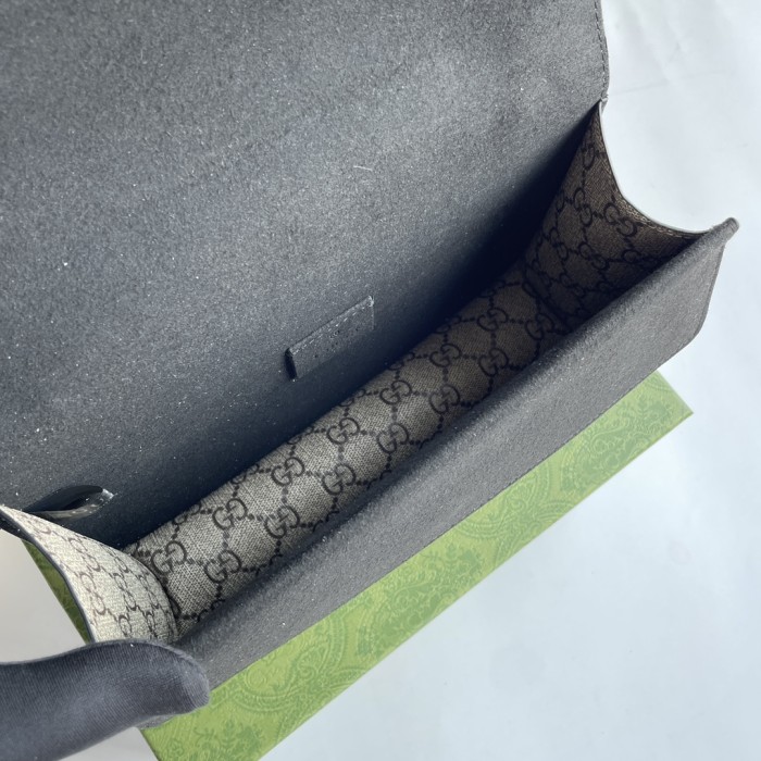 Gucci499623LM031