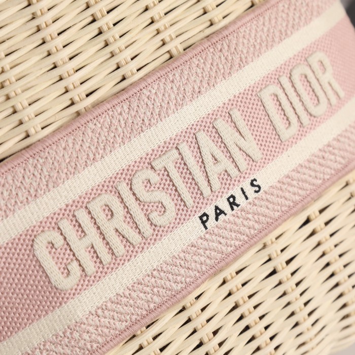 Dior0002XB042