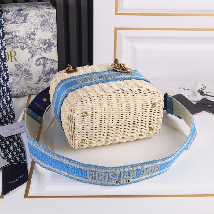 Dior0002XB042