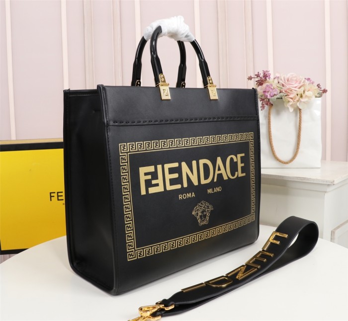 Fendi80069JQE002