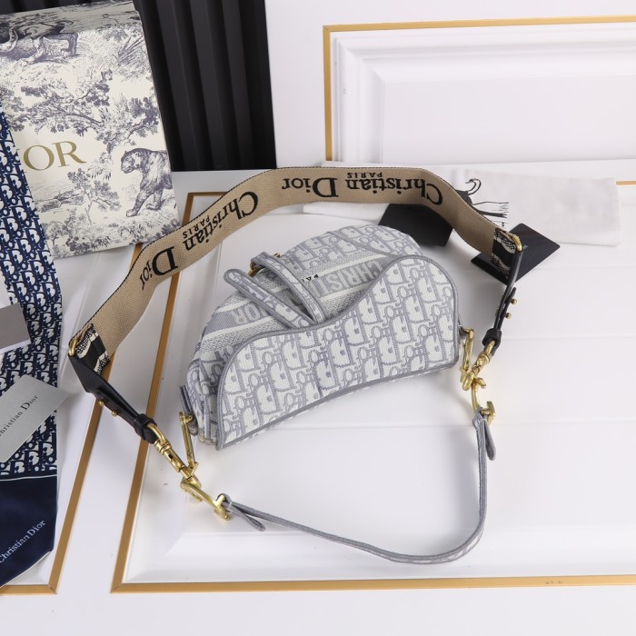 Dior5501XB032