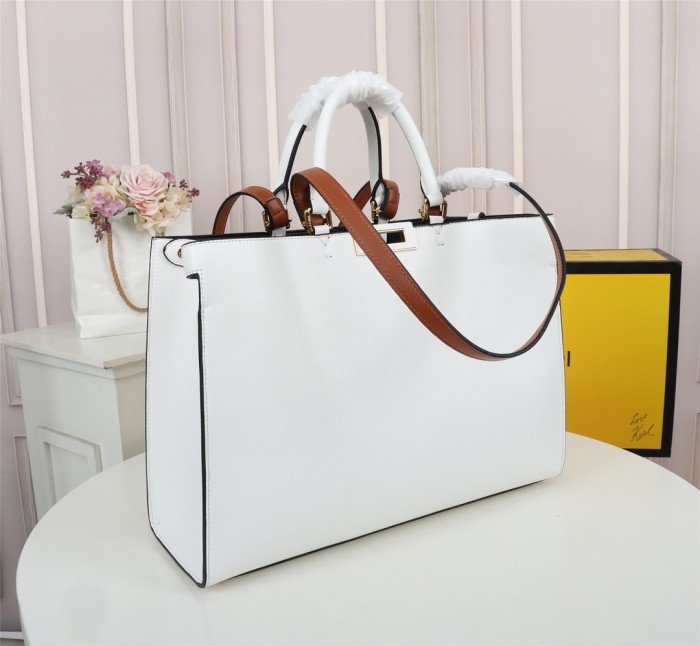 Fendi011JQE042