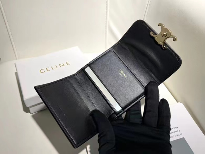 Celine002XX57