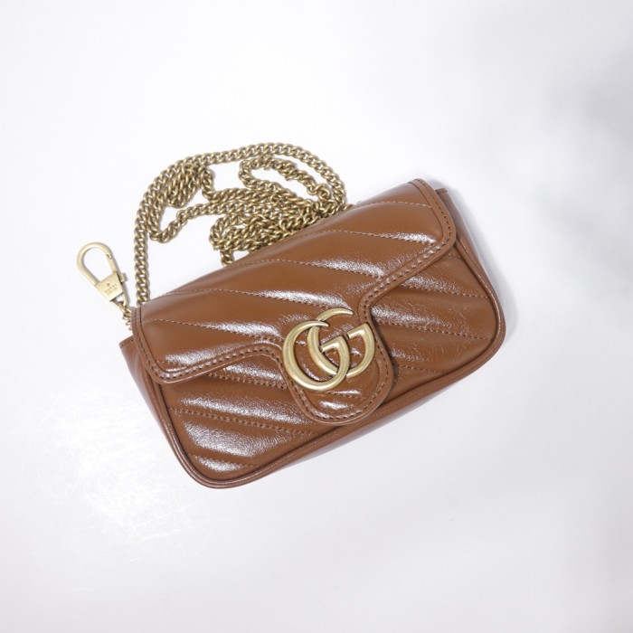 GUCCI Marmont matelassé shoulder bag