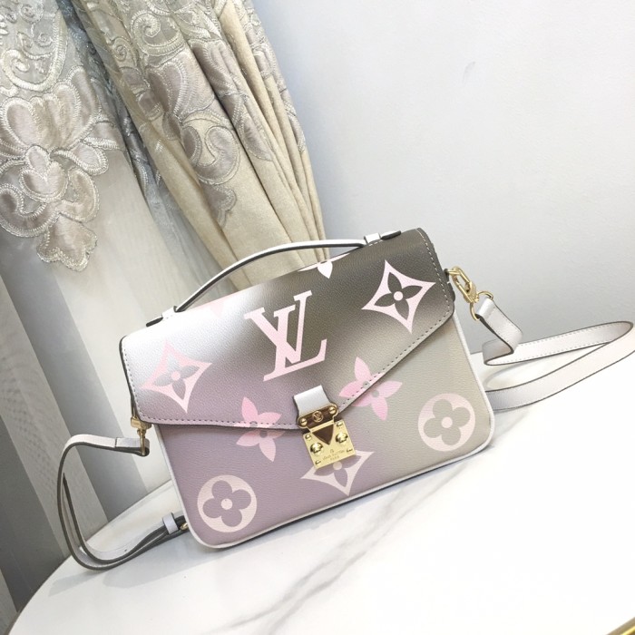 Louis Vuitton POCHETTE MÉTIS
