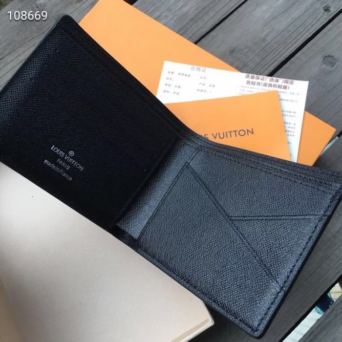Louis Vuitton MULTIPLE WALLET