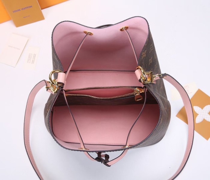 LVM44020HY051