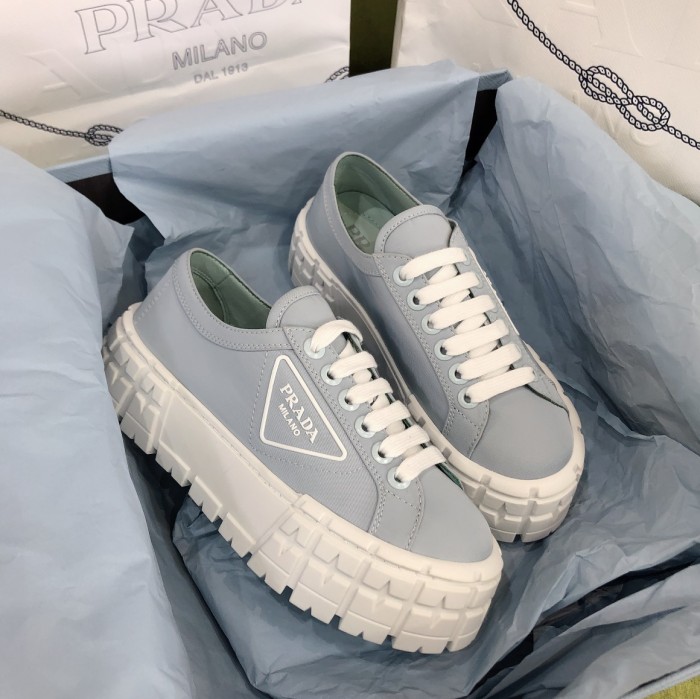 Prada casual shoes PD001