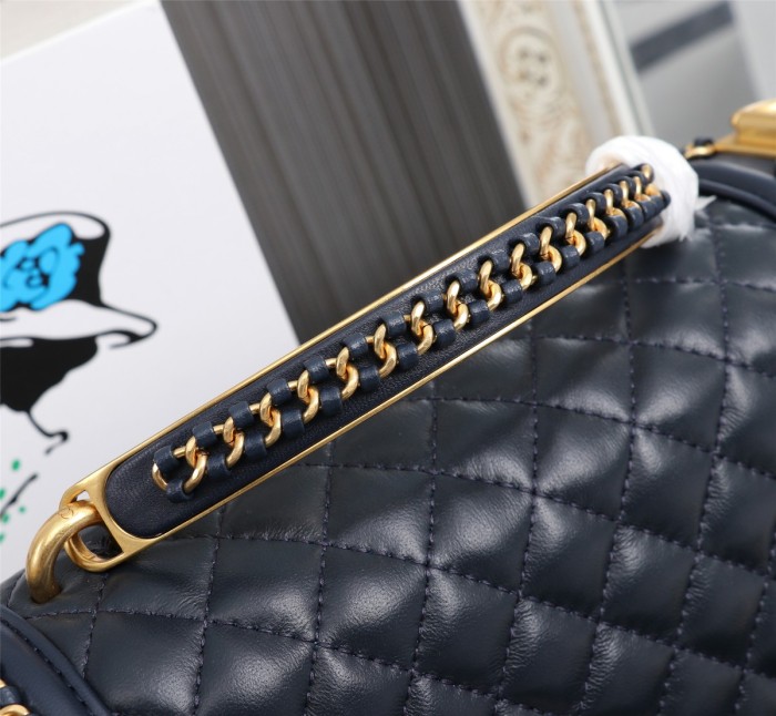 chanel8049PYD082