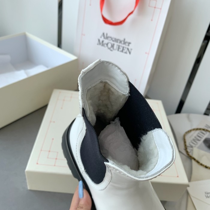 Alexander MCQueen shoes fluff inside high-top no shoelace 001