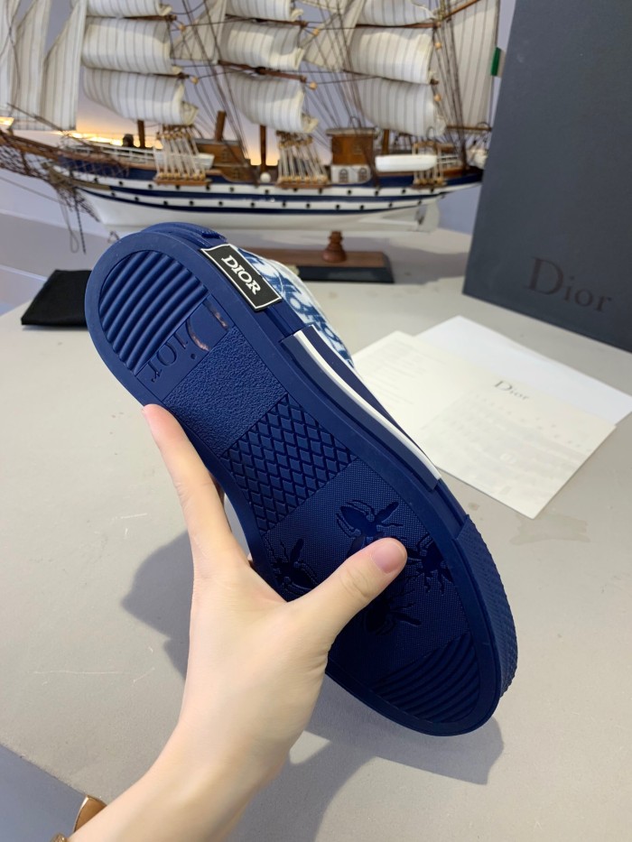 Dior&Kaws帆布鞋072