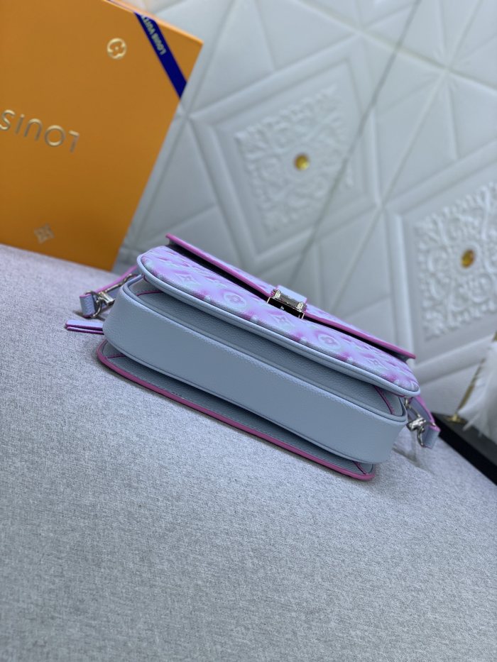 Louis Vuitton POCHETTE MÉTIS