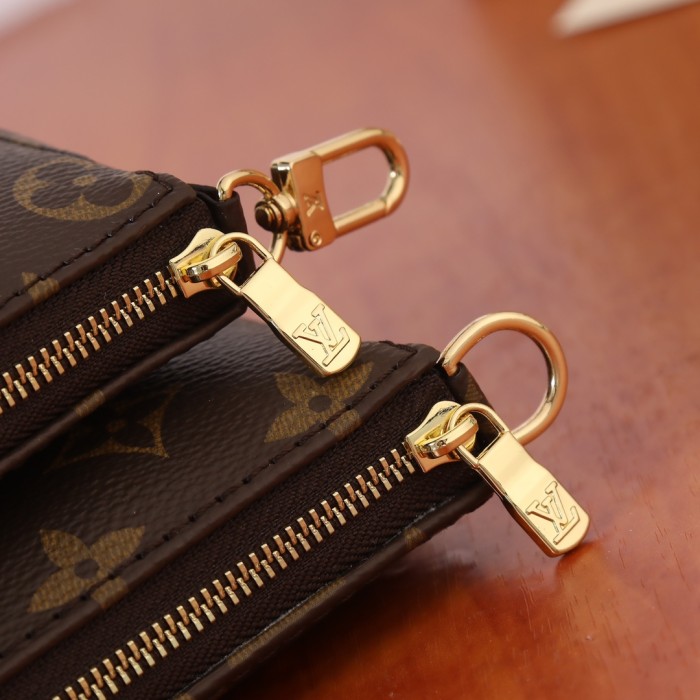Louis Vuitton MULTI POCHETTE ACCESSOIRES