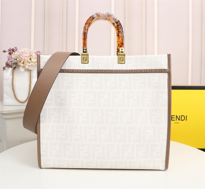 Fendi8833JQE091