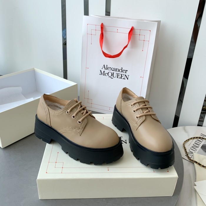 Alexander MCQueen shoes Low-top fluff inside 001