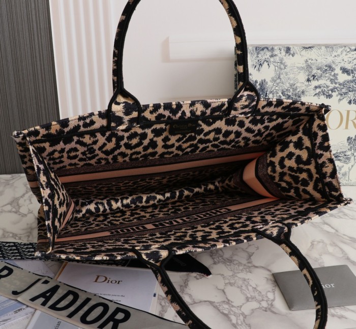 DIOR9898XB-M031-L041