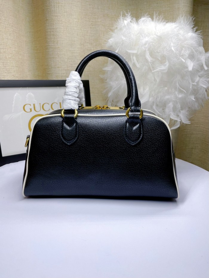 GUCCI ＆ Adidas mini duffel bag 702397