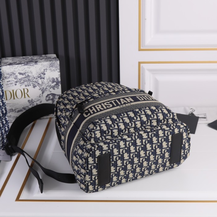 Dior backpack XB032-L