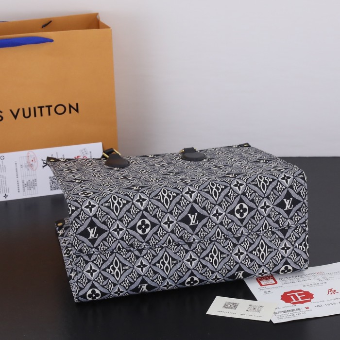Louis Vuitton ONTHEGO GM