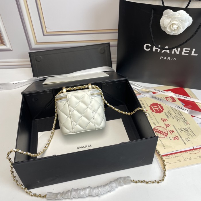 chanel8103PYD031