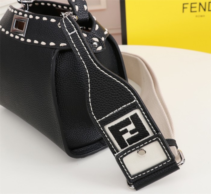 Fendi1120JQE042