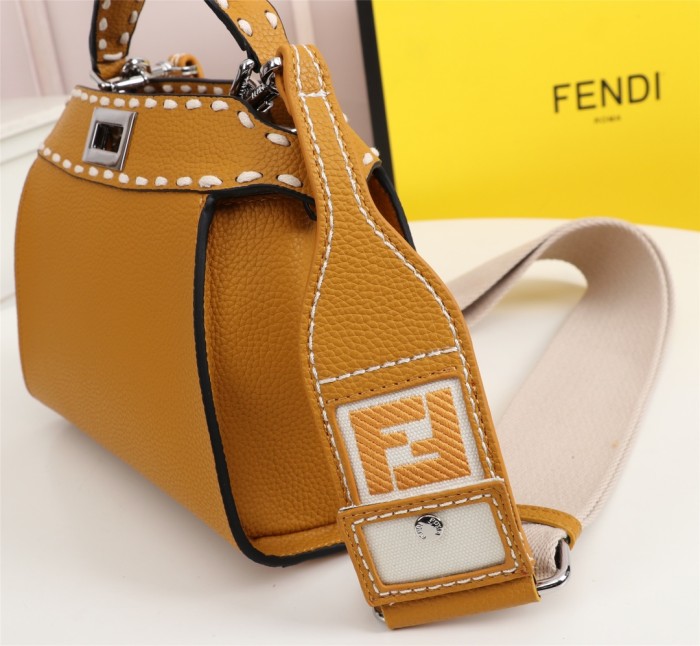 Fendi1120JQE042
