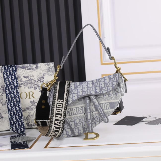 Dior5501XB032