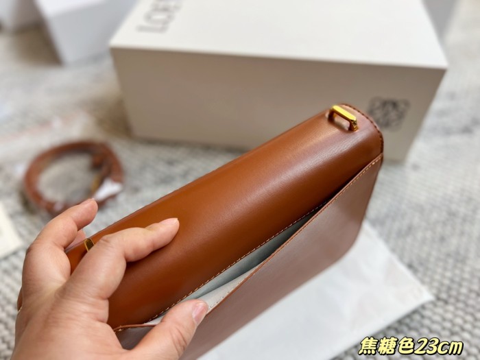 LOEWE0899LM022