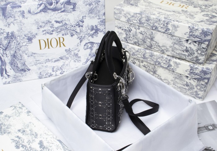 Dior2028XB061