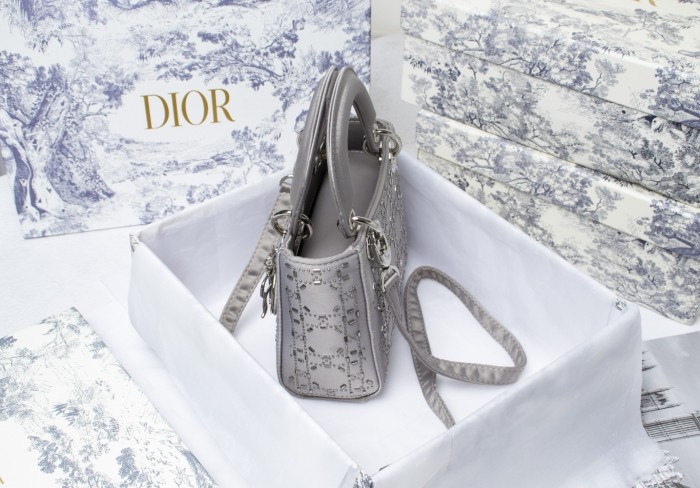 Dior2028XB061