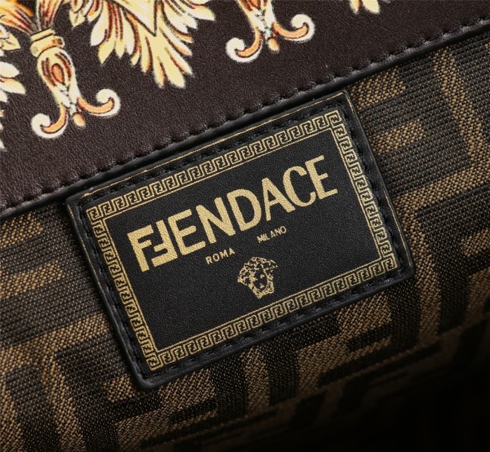 Fendi80092JQE002