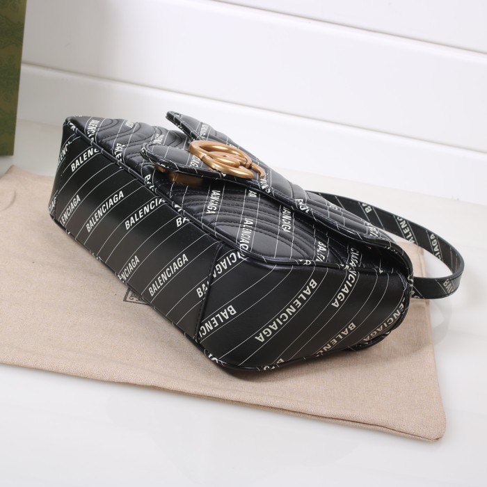 Gucci 443497