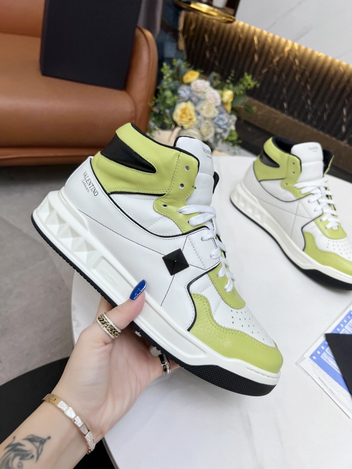 Valentino shoes V002