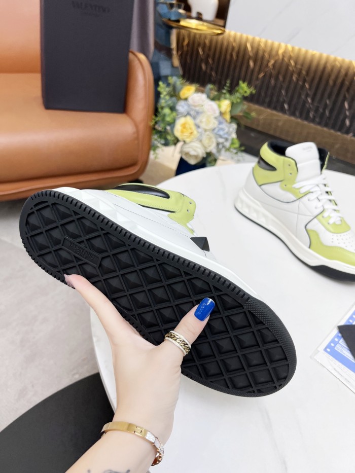 Valentino shoes V002