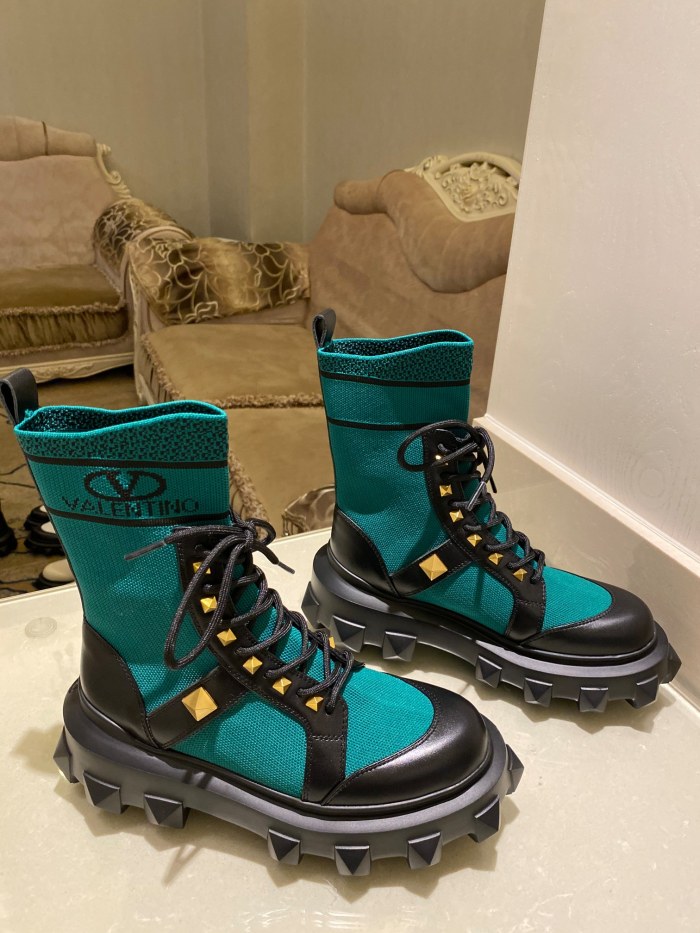 Valentino shoes V006