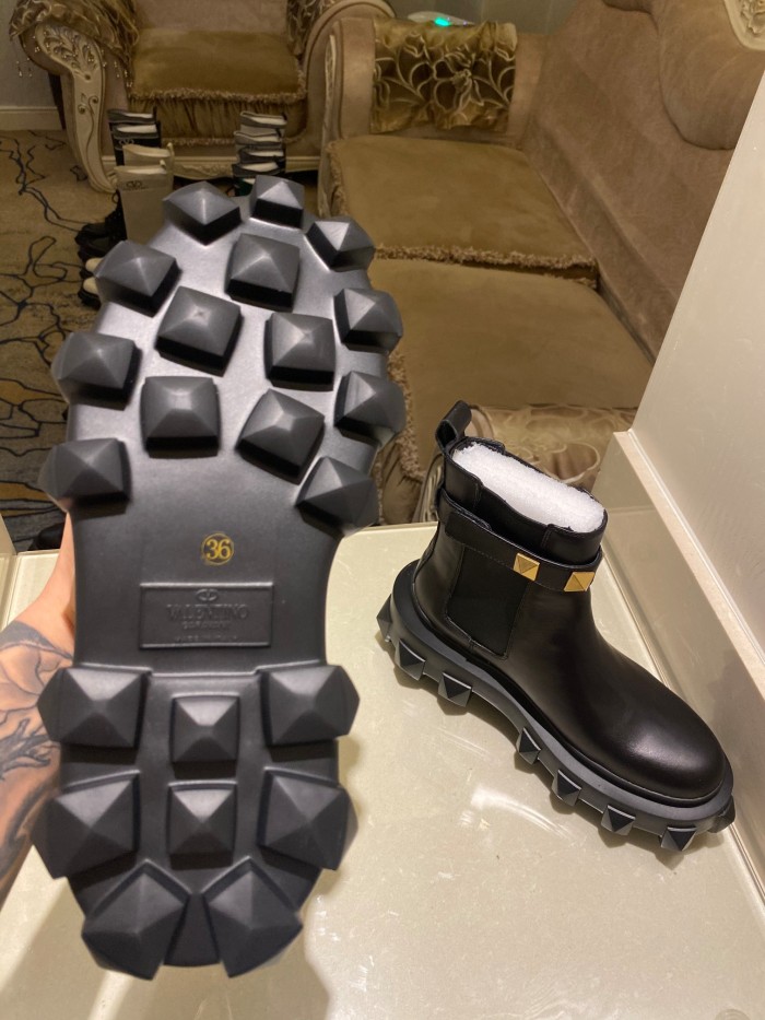 Valentino shoes boots V005