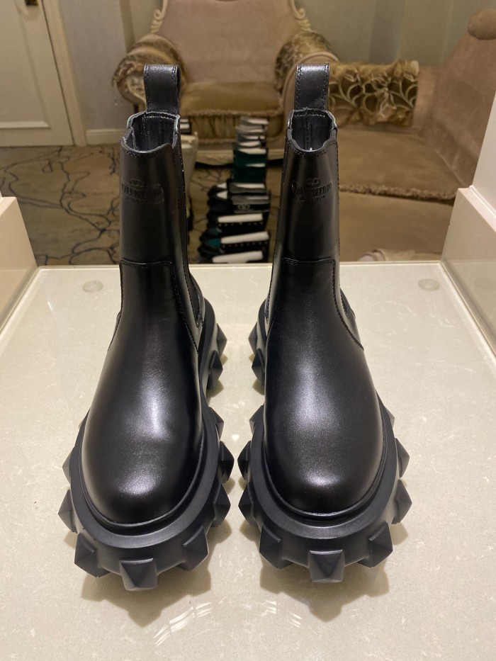 Valentino shoes boots V005